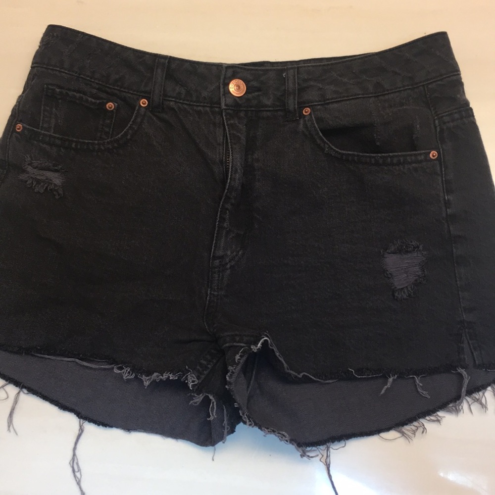 H&M Distressed Black Shorts